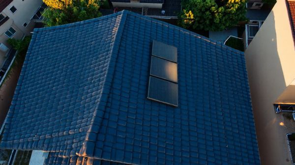7 astuces pour réduire vos factures avec des panneaux solaires