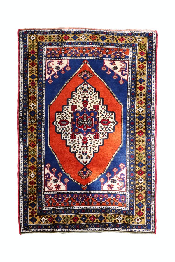 Choisissez dans votre boutique bohème le tapis berbère macramé idéal pour votre salle de séjour